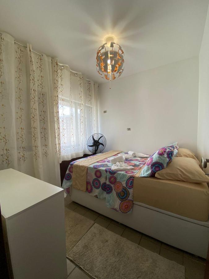 Flat with the sea view Apartment มาเซโอ ภายนอก รูปภาพ